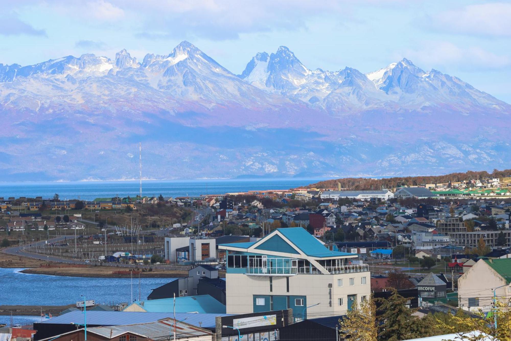 Alto Andino Hotel Ushuaia Exterior photo